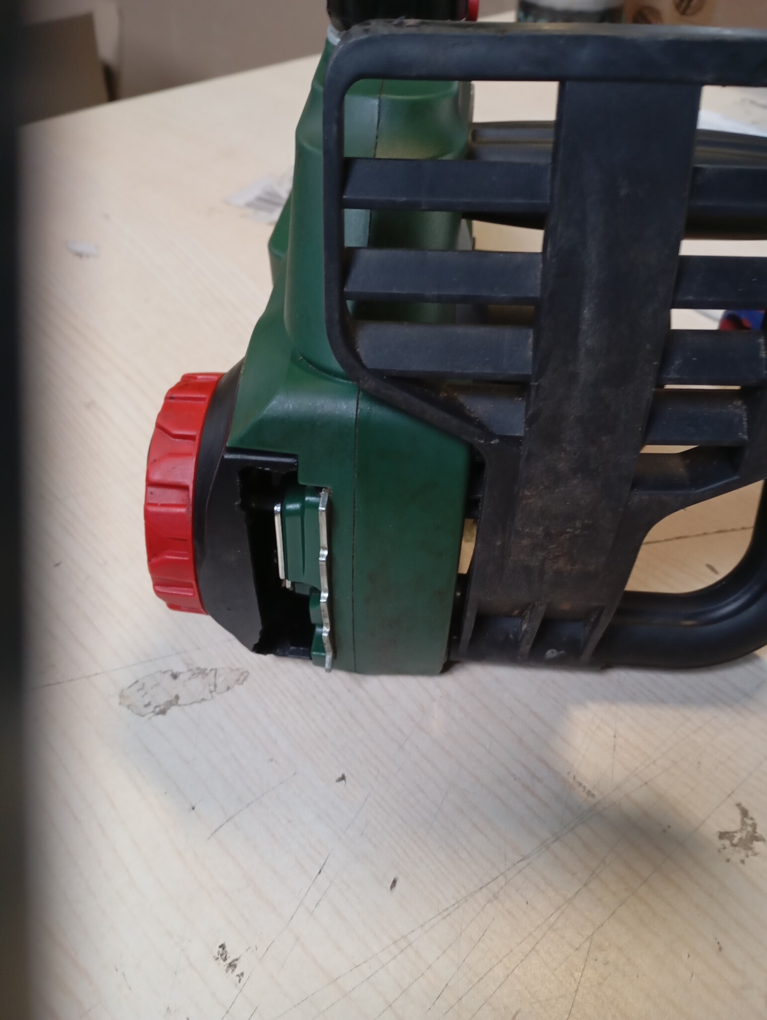 Bosch accukettingzaag UniversalChain 18 (zonder accu, 18 V systeem, in kartonnen doos)
