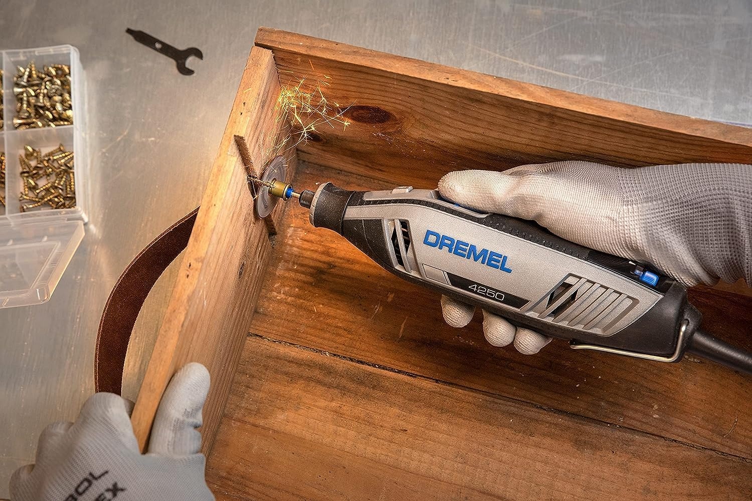 Dremel 4250 Multitool 175 W, rotatiegereedschapset met 35 accessoires, 175 W motor met elektronische feedback, variabele snelheid 5.000-35.000 o.p.m.