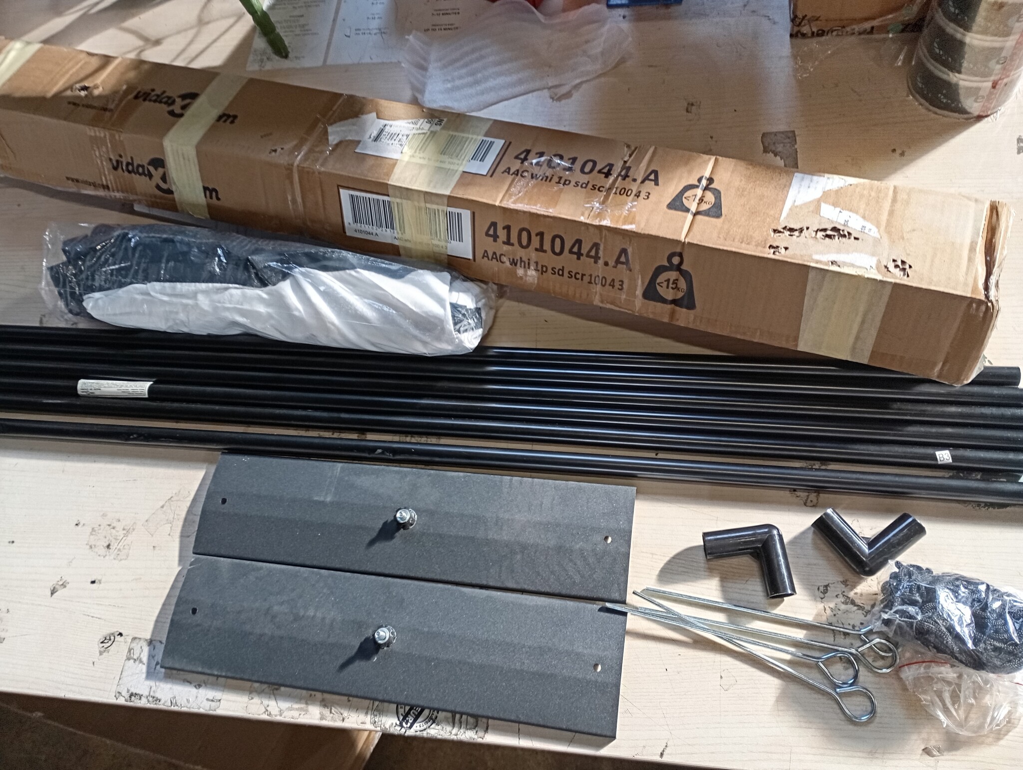 vidaXL Projectiescherm met statieven 100 inch 4:3