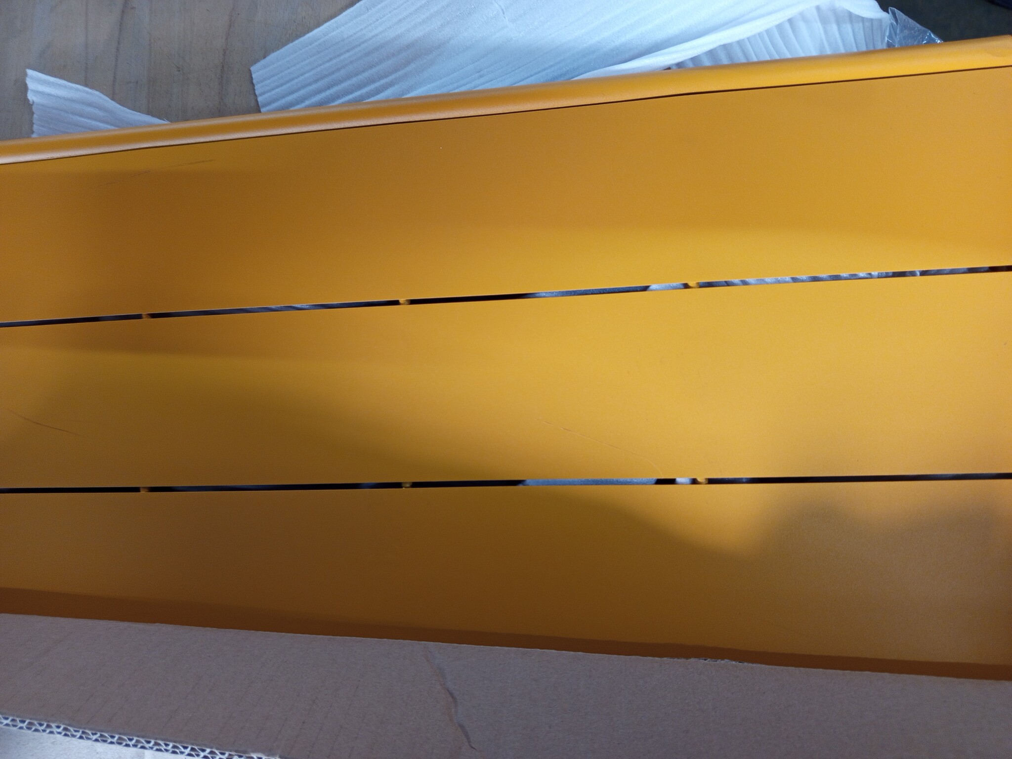 vidaXL Balkon Tafel Geel 60x39x65cm Staal - 53% Korting