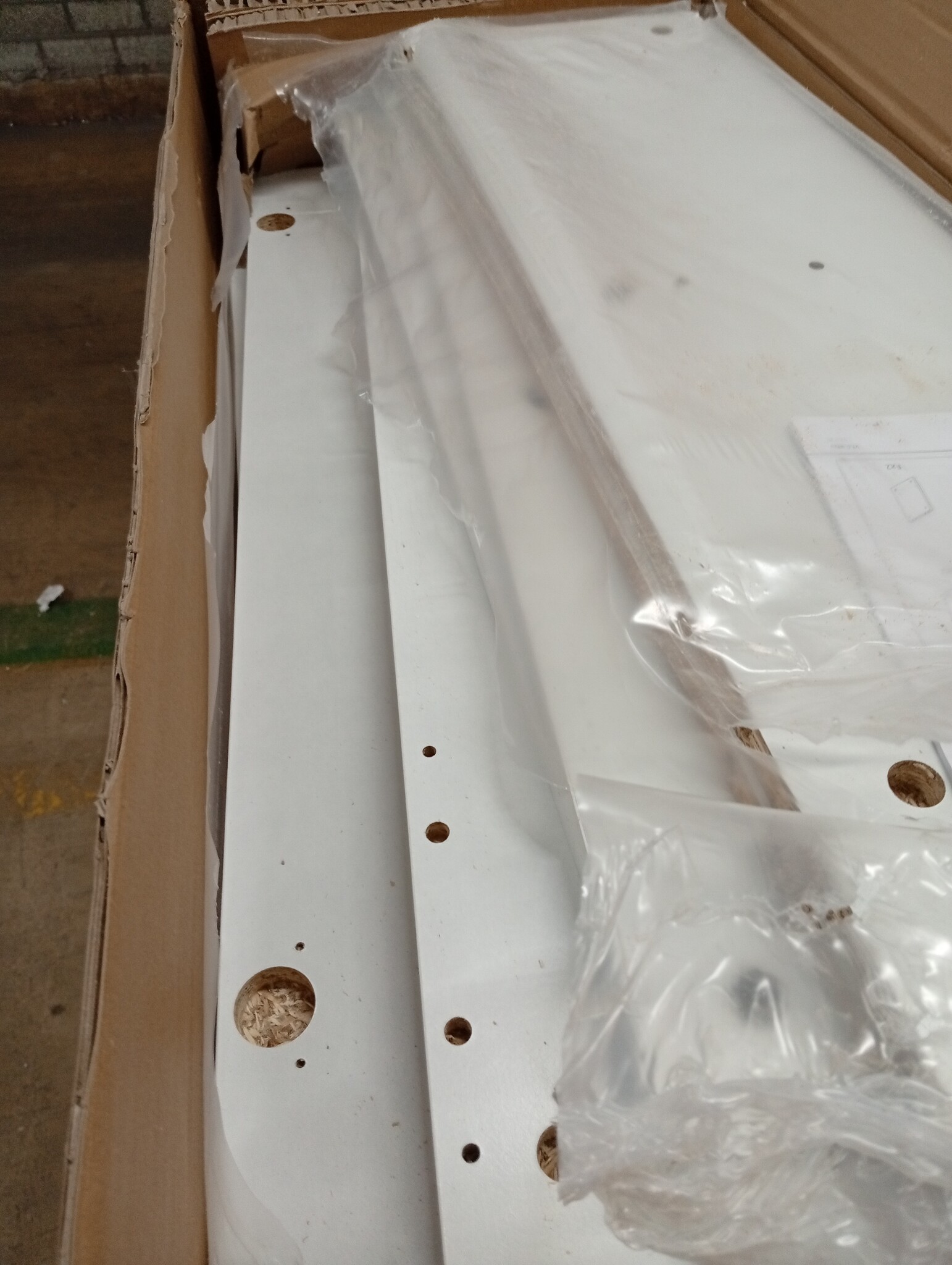 vidaXL Aquariumstandaard 81x36x73 cm Bewerkt Hout Wit - 54% Korting