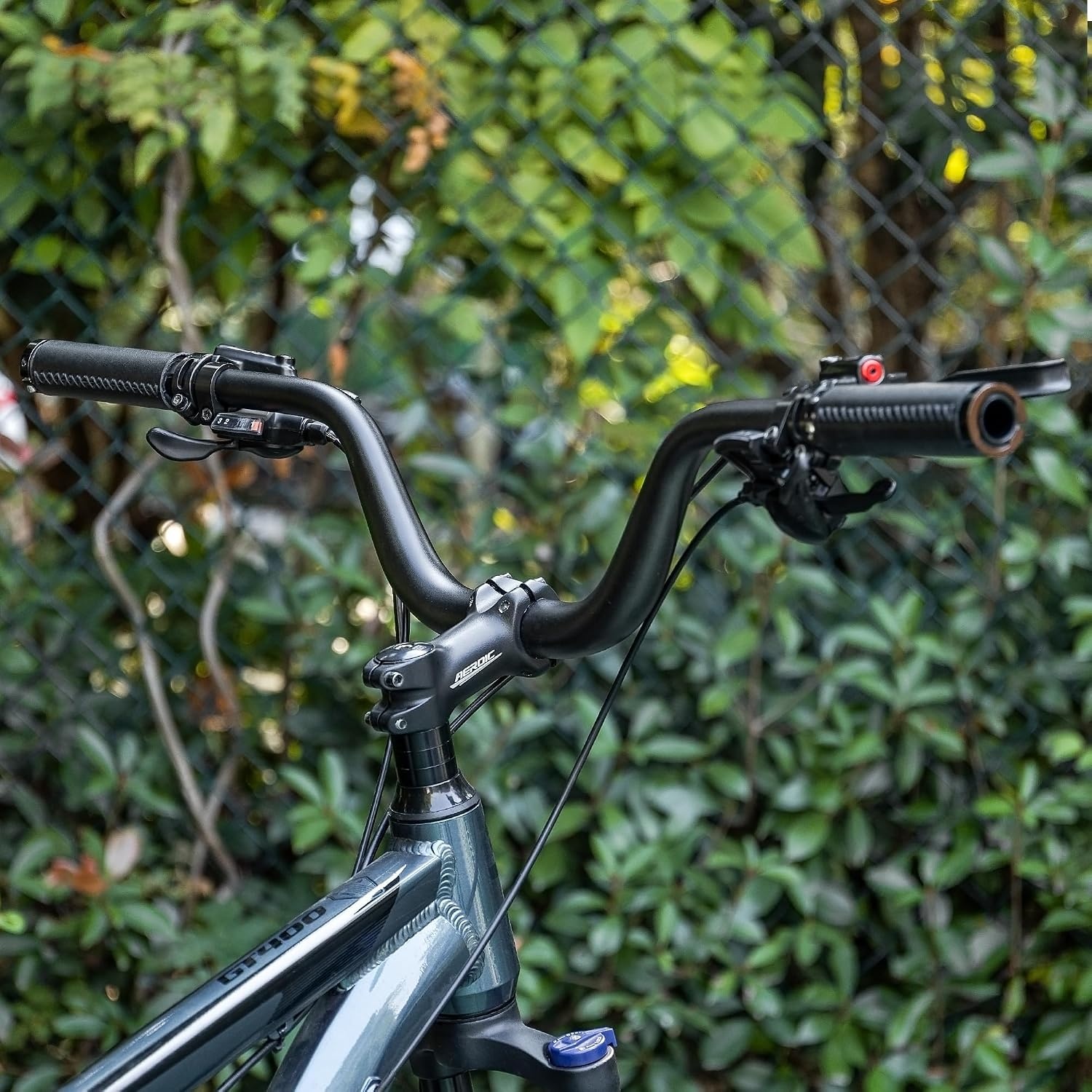 Aluminium Fietsstuur 780mm Zwart - 32% Korting