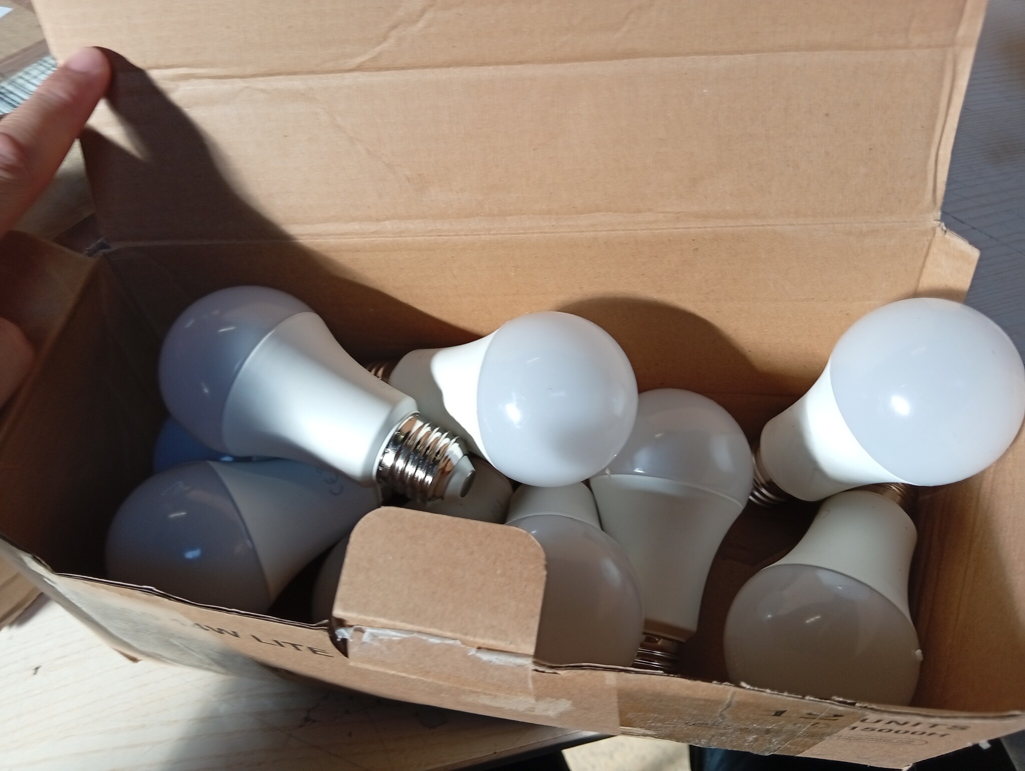 GY Ledlamp, E27, 14 W (komt overeen met 100 W), 1540 lumen, 4000 K, neutraal wit, A60, E27, led, energie-efficiëntie, E27 led, stralingshoek van 280 graden, niet dimbaar, 12 stuks
