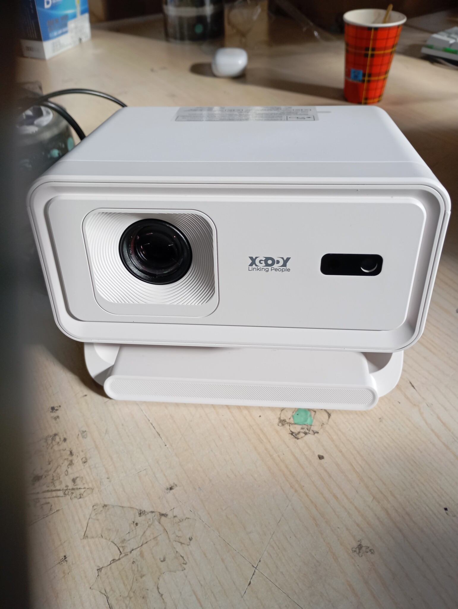 Beamer met 53% korting: Home Cinema Full HD, WiFi 6 & Bluetooth 5.4