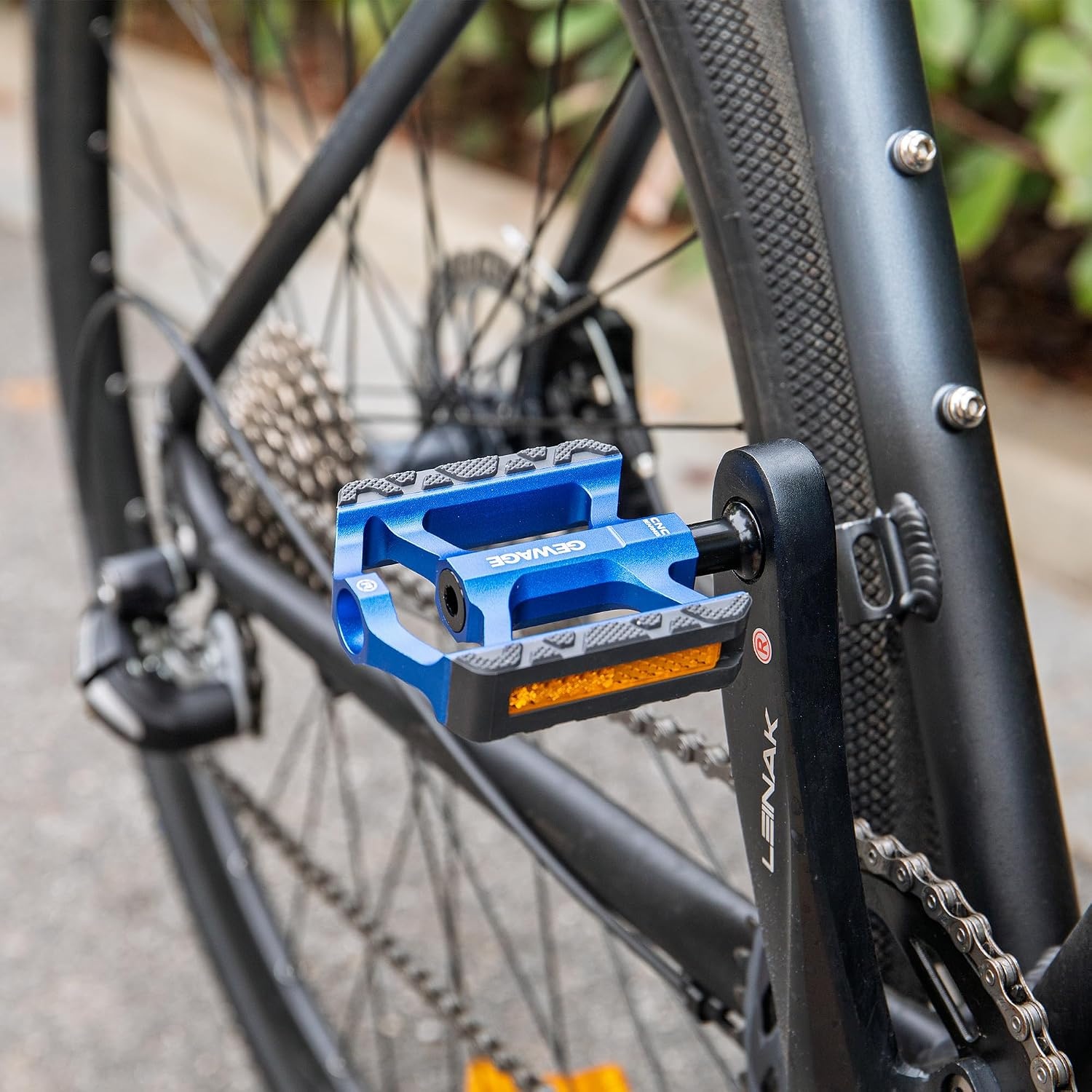 GEWAGE Fietspedalen van aluminium, klein en licht, 3 afgedichte lagers, chromoly-as, antislip platformpedalen met reflector, MTB, trekking, stadsfiets en kinderfiets