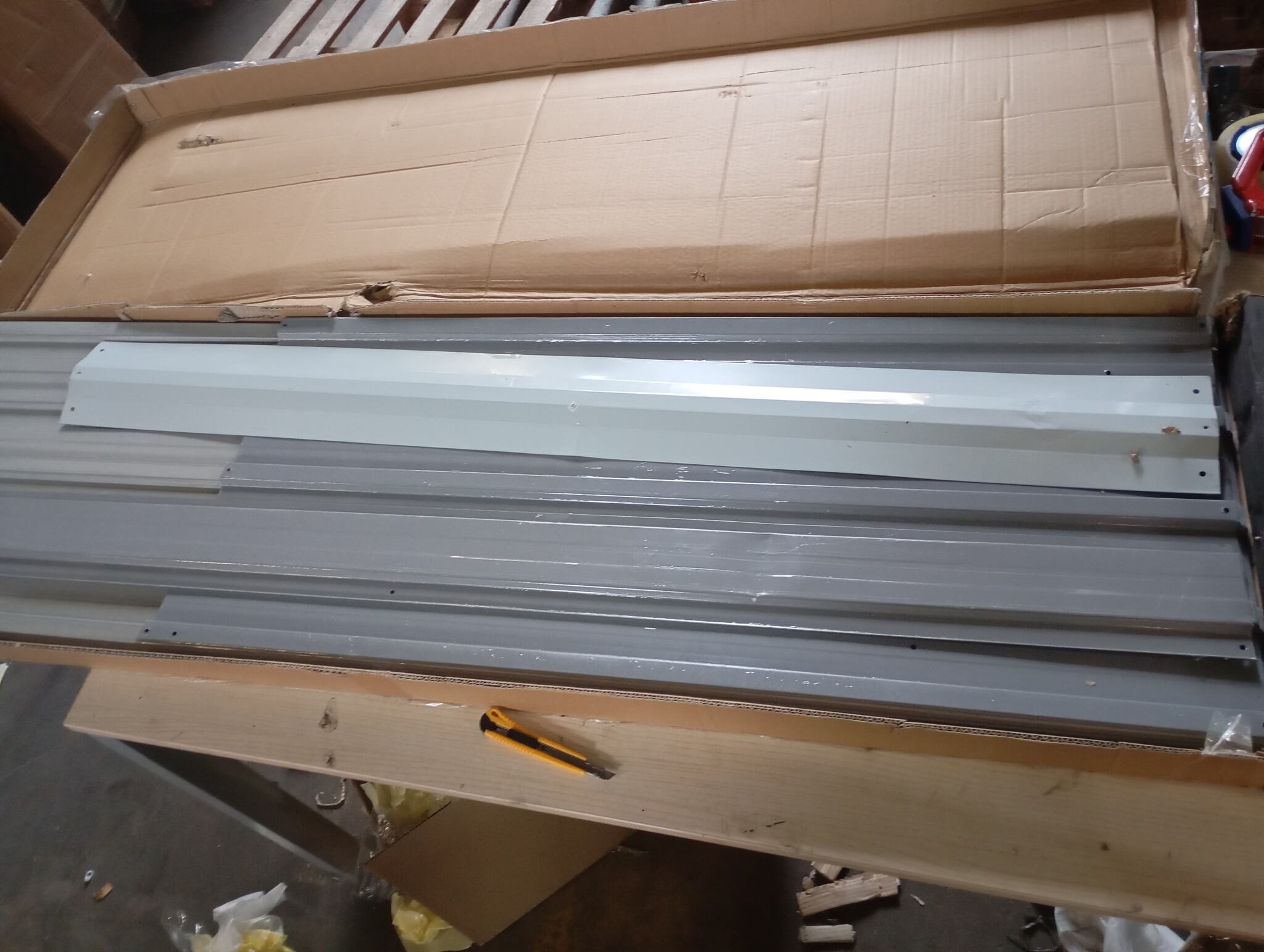 Gegalvaniseerde Stalen Tuinschuur - 205x129x183 cm Grijs - 60% Korting