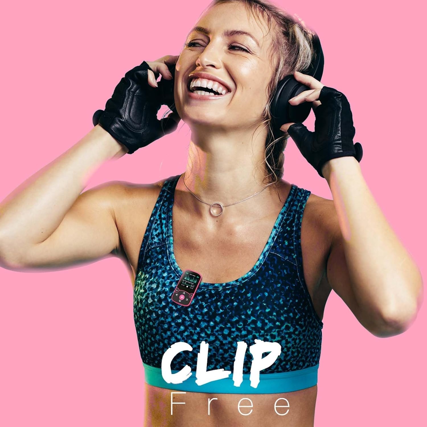 AGPTEK MP3-speler Bluetooth 5.3 Sport 64 GB met 1,5 inch TFT-kleurenbeeldscherm, mini-muziekspeler met clip, ondersteunt tot 128 GB SD-kaart, magenta