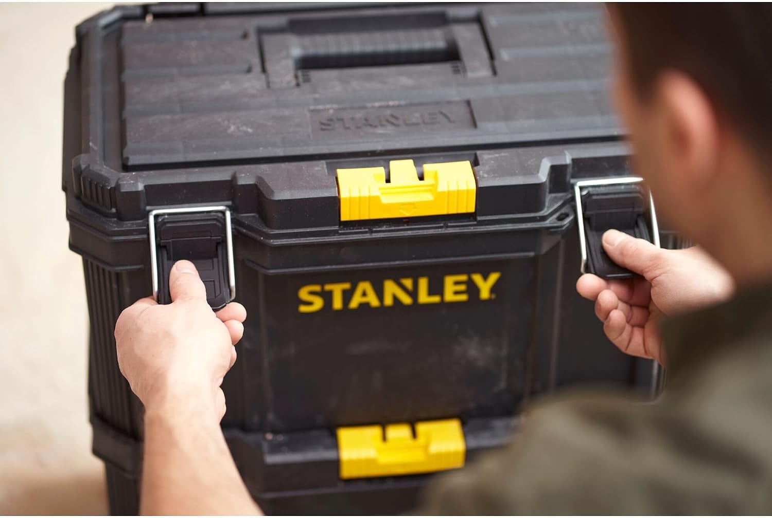 STANLEY 3-in-1 Mobiele Werkplaats - 34% Korting!