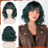 Sofeiyan Korte Golvende Bob Pruik met Bangs Vrouwen 30 cm Synthetische Pruik voor Vrouwen Natuurlijke Krullende Pruik voor Cosplay Dagelijks Feest Halloween,Regenboog