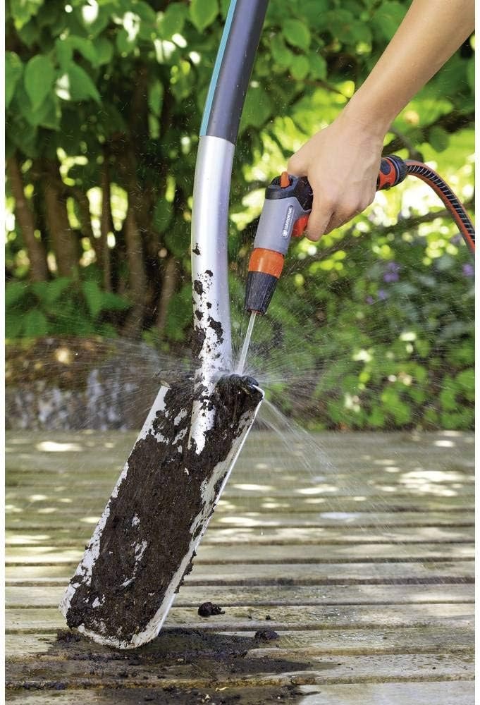 Gardena Classic reinigingspuit: waterspuit voor reinigen en sproeien, met impulsontspanner en permanente vergrendeling, vorstbescherming (18301-50)