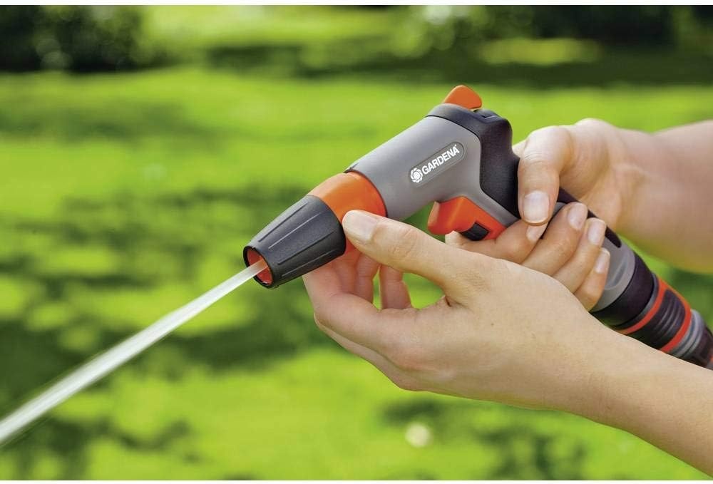 Gardena Classic reinigingspuit: waterspuit voor reinigen en sproeien, met impulsontspanner en permanente vergrendeling, vorstbescherming (18301-50)