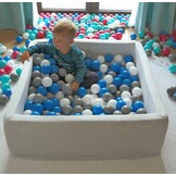 Vierkante ballenbak 90x90 cm met 150 ballen - 15% korting