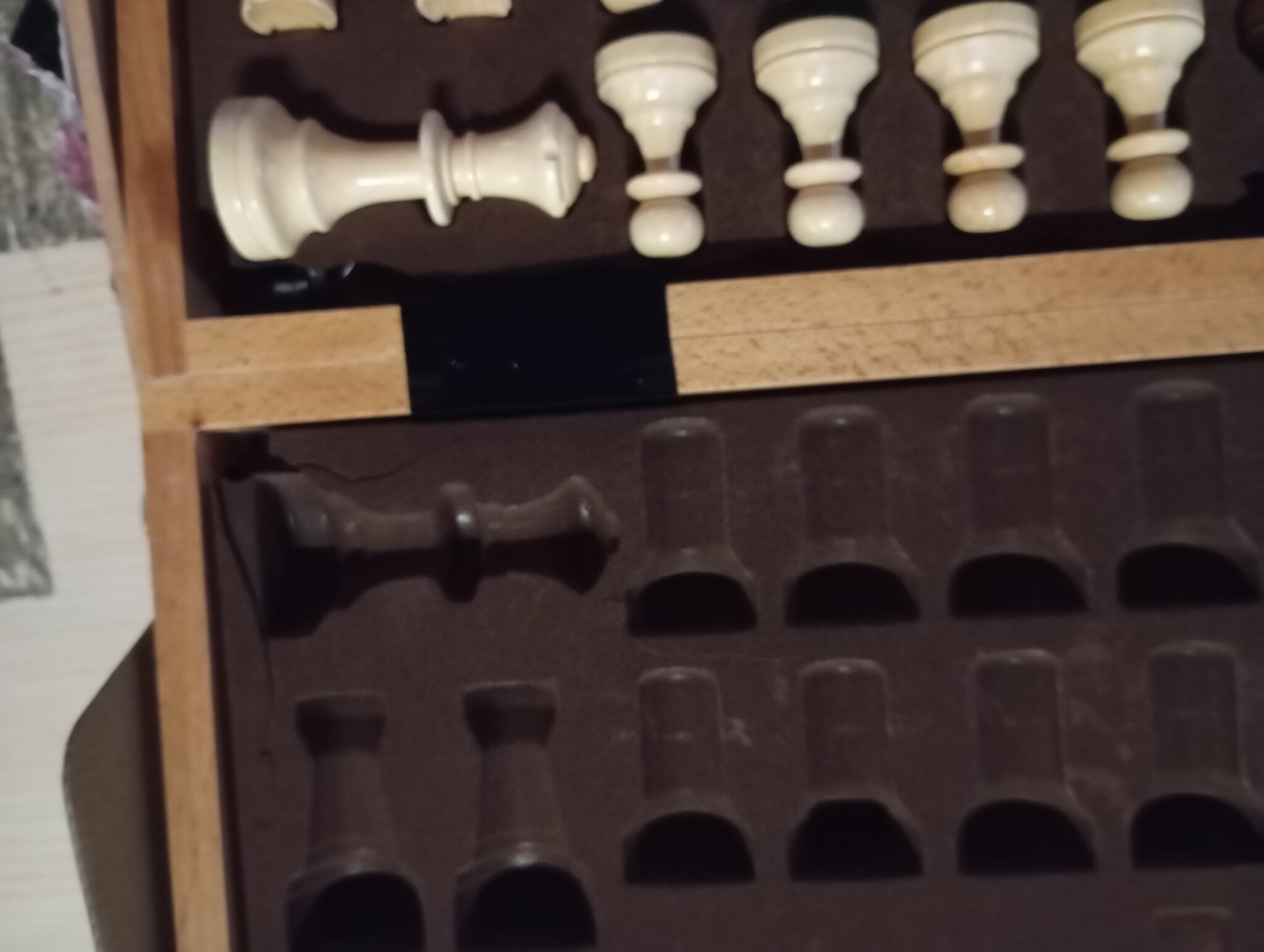 Peradix Houten schaakbord, 48,3 cm, inklapbaar, toernooischaakbord met 9,5 cm koning, 2 extra koninginnen, klassiek professioneel schaakspel voor volwassenen en kinderen