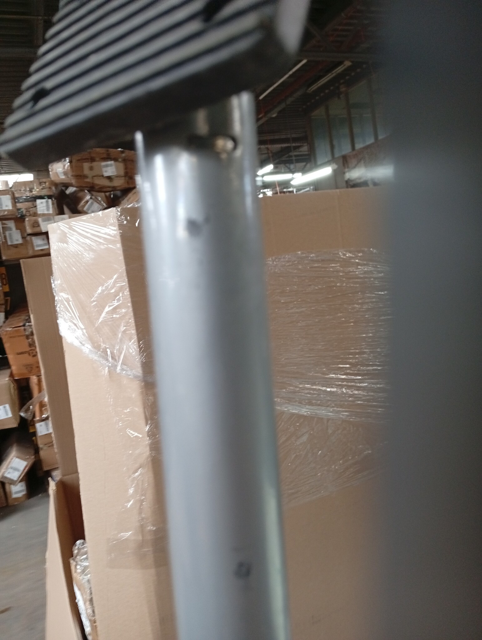 Telescoopsteun STE300 (53% korting) | 1700-3000mm | 350kg | Éénhandig