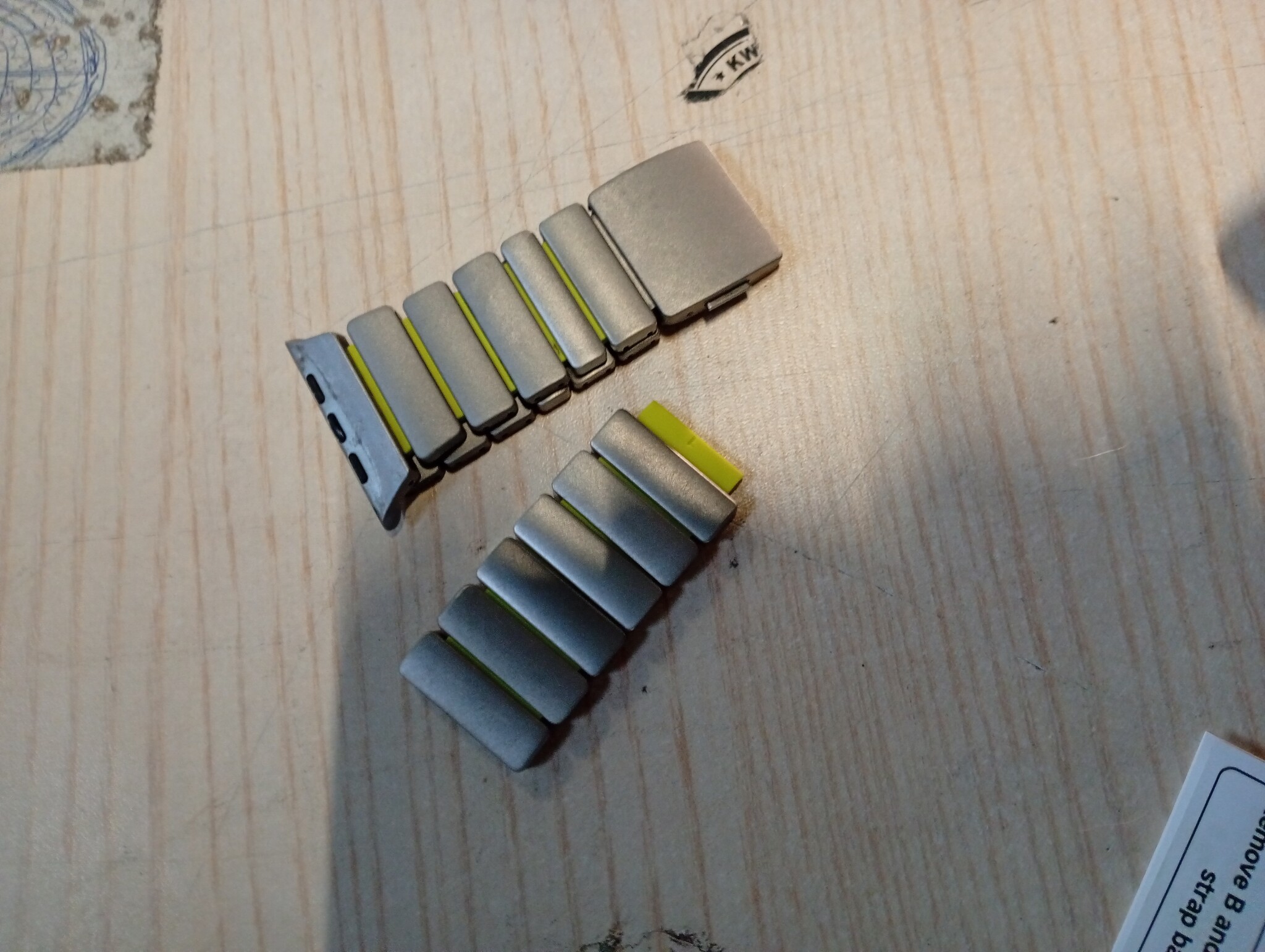 Titan Groen Apple Watch Band (42-49mm) met Magneetsluiting - 52% Korting