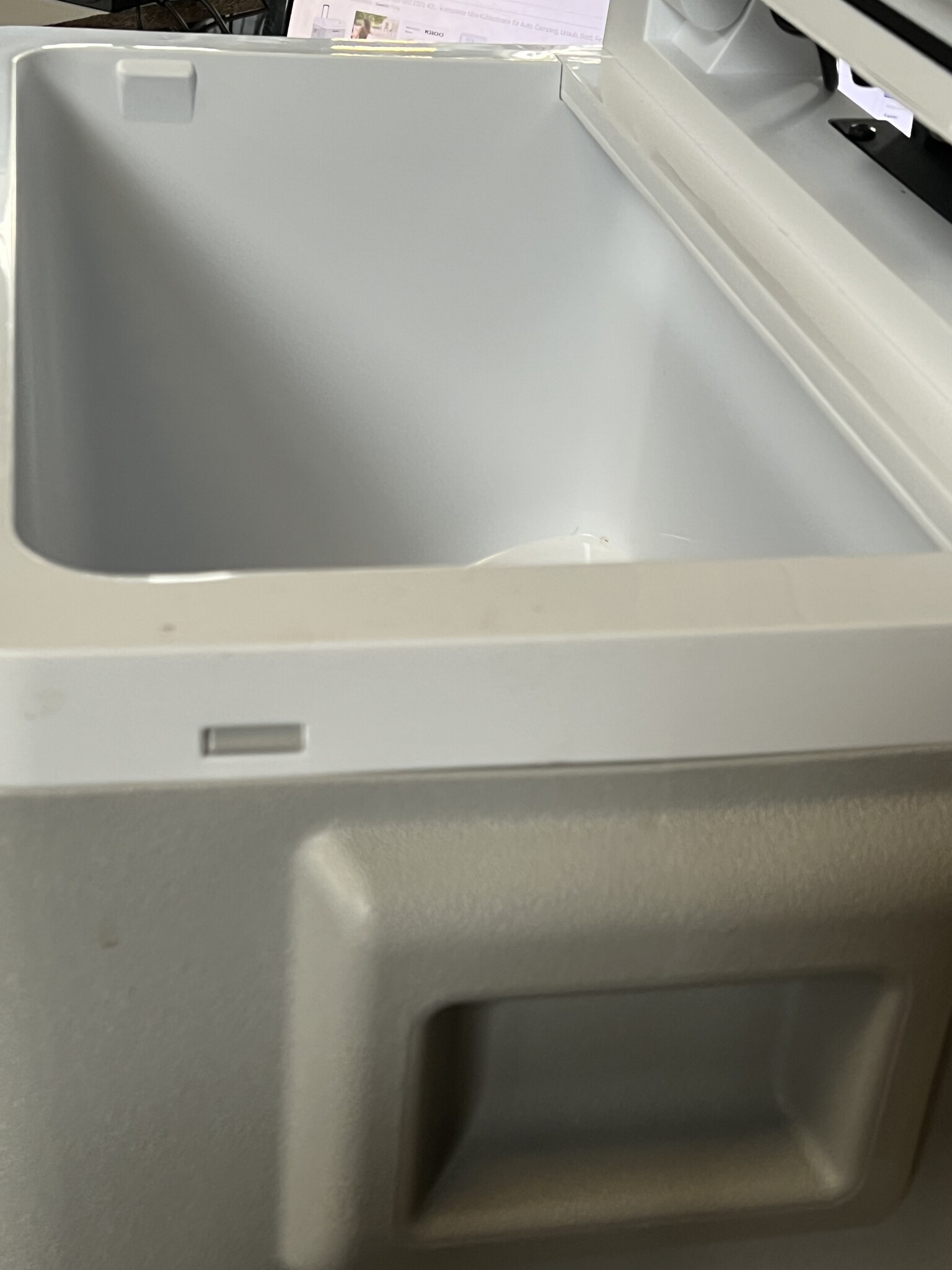 Igloo Koelbox 42L - 12V/230V - Met Wielen & Telescoopgreep - 54% Korting!