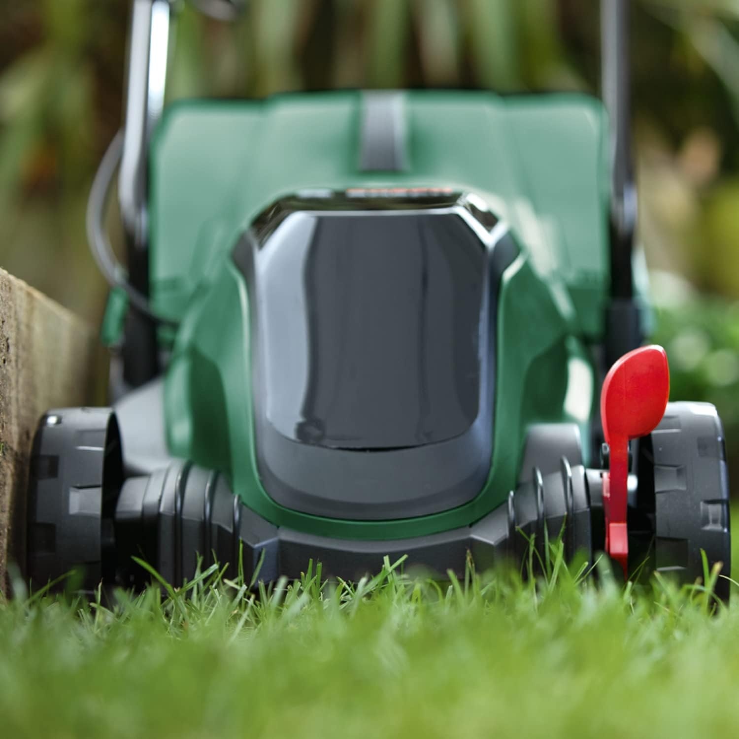 Accugrasmaaier CityMower 18V-32-300: Stadstuin Klaar! 59% Korting