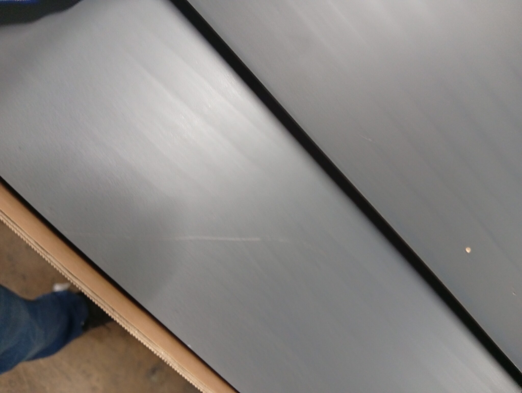 vidaXL Boekenkast met 2 schappen 80x30x70 cm massief grenenhout grijs