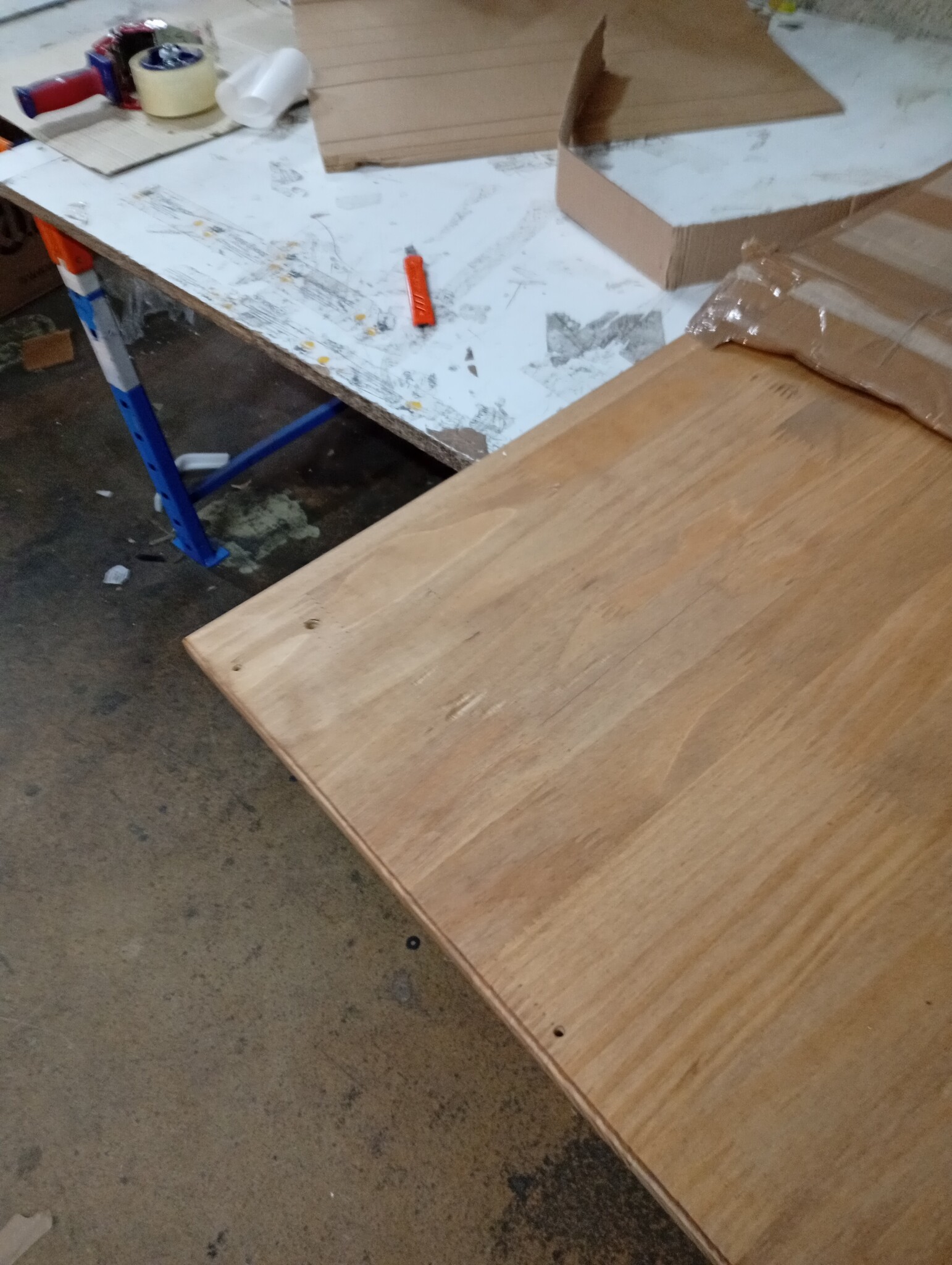 vidaXL Kledingkast OTTA 76,5x53x172 cm grenenhout bruin en grijs