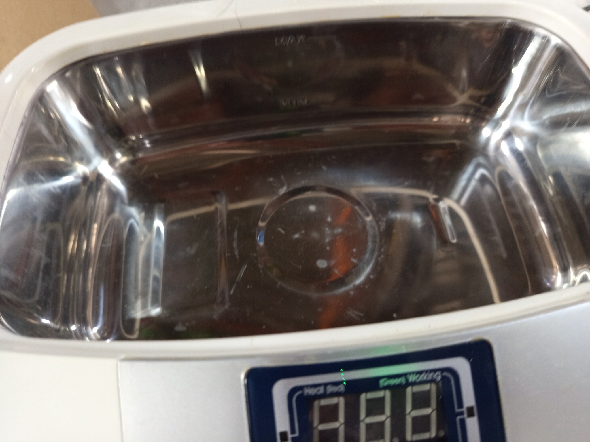 Perel Ultrasoon reiniger 2.6 L, ultrasonic cleaner 35 kHz, sieradenreiniger voor brillen horloges gebit munten sleutels, rvs tank, digitale timer, krasvrij, wit