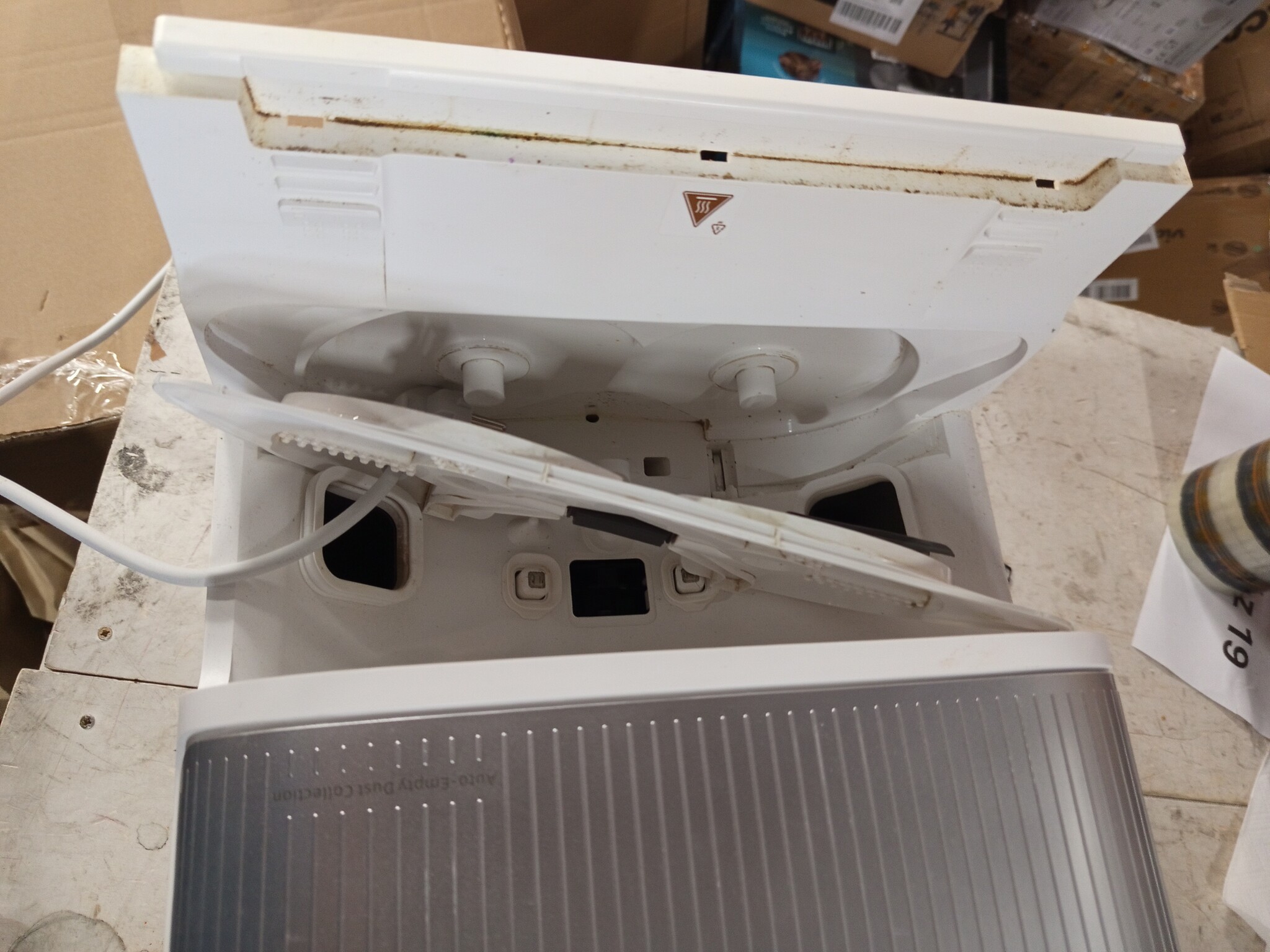 DREAME L40 Ultra AE robotstofzuiger, TriCut-borstel, 19.000 Pa