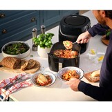 Russell Hobbs Air Fryer XXL 8L [compacte behuizing, 7 kookfuncties, 10 programma's] Rapid Air (vaatwasserbestendig, max. 220°C, frituurpan zonder olie, grillen, bakken, braden) Satisfry 27170-56