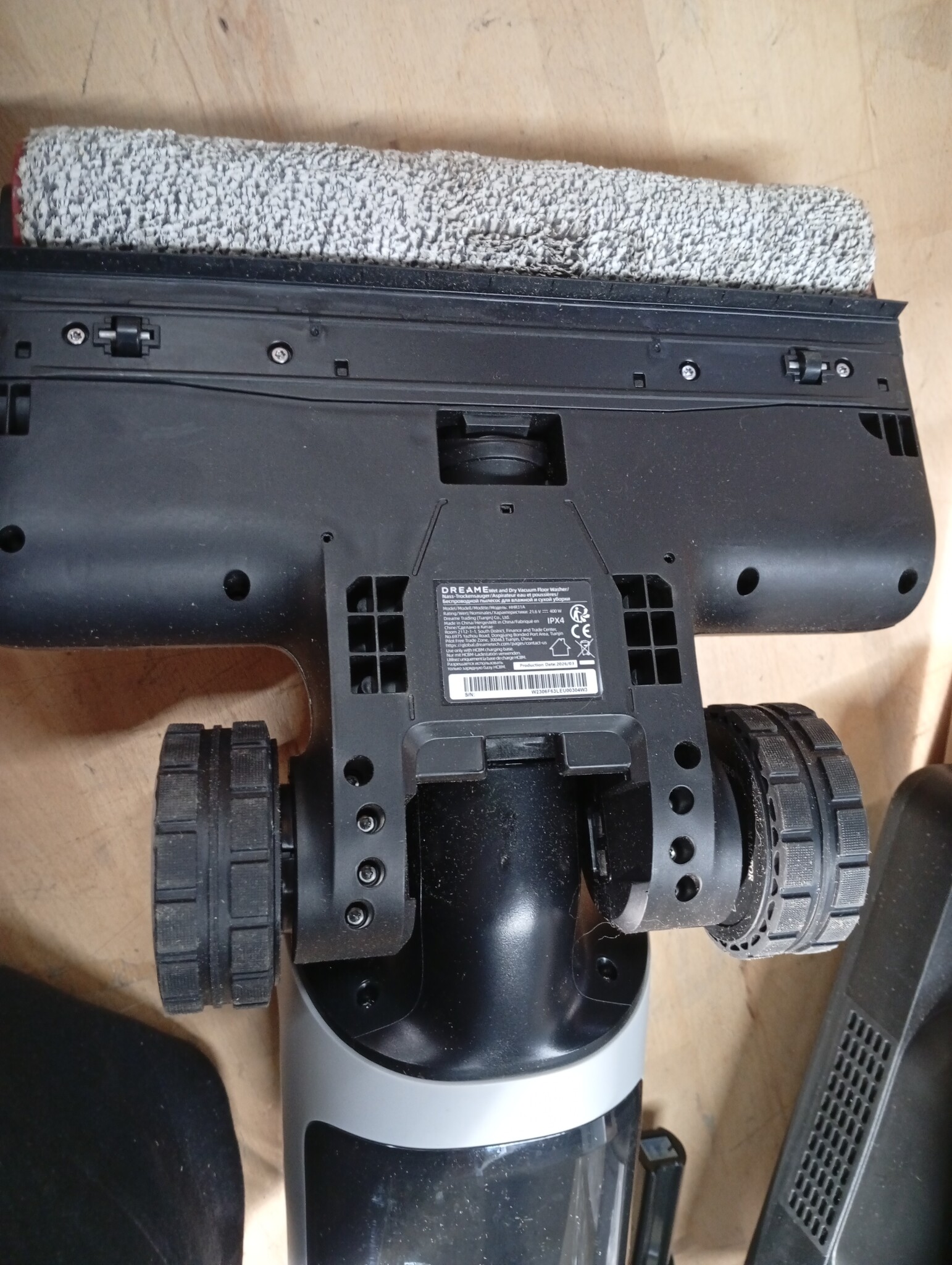 DREAME H14 Pro nat- en droogstofzuiger, 180° plat, 60°C borstelverzorging