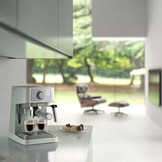 De'Longhi Stilosa Espressomachine - 15 Bar - Handmatige Melkopschuimer - Groen