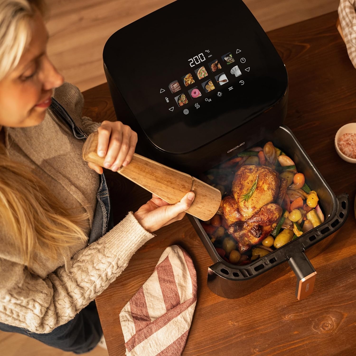 Heteluchtfriteuse 8.5L 2200W: Roken, Grillen & Pizza! 34% Korting