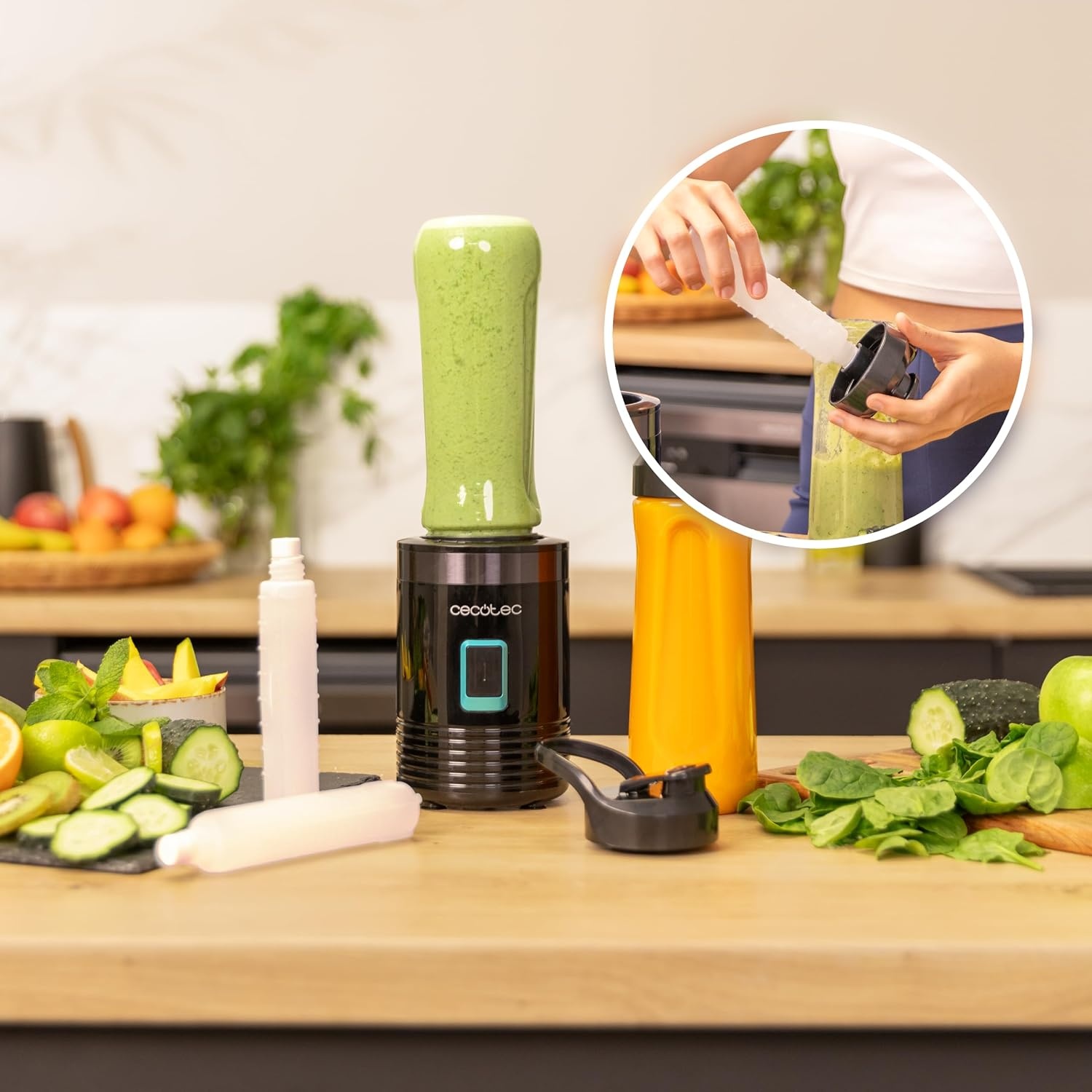 Draagbare Blender 350W - Compact, Inclusief 2 Bekers met Koelbuizen