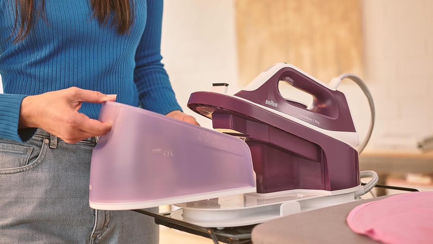 Braun CareStyle 1 Pro IS1514 VI stoomstrijkijzer station - stoomstrijkijzer met FreeGlide 3D-technologie, verticale stoom, anti-druppelfunctie, 1,7 l watertank, 6 bar, 120 g/min, 2200 W, violet