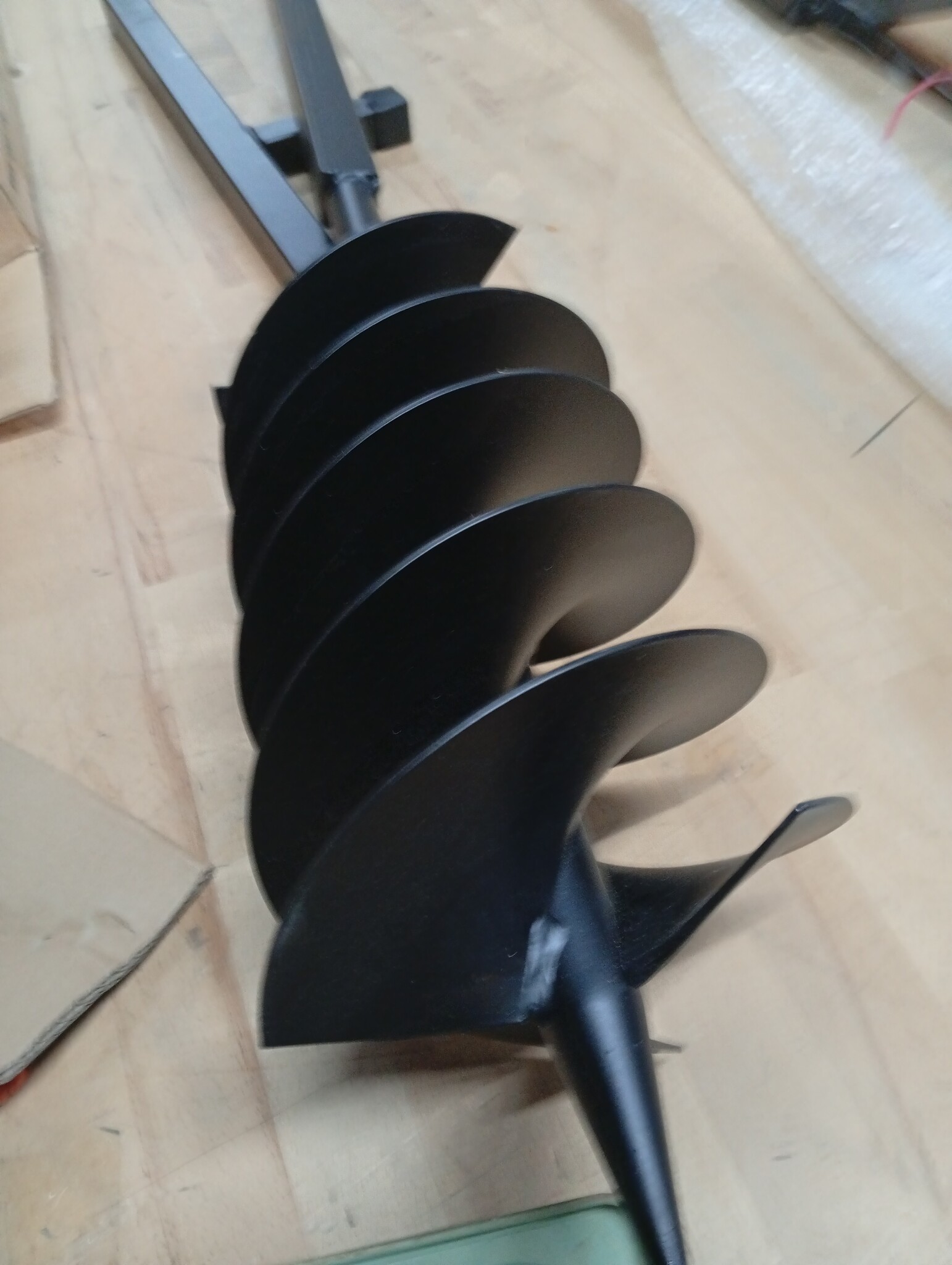 Grondboor met handvat en schroefkop 150 mm (zwart)