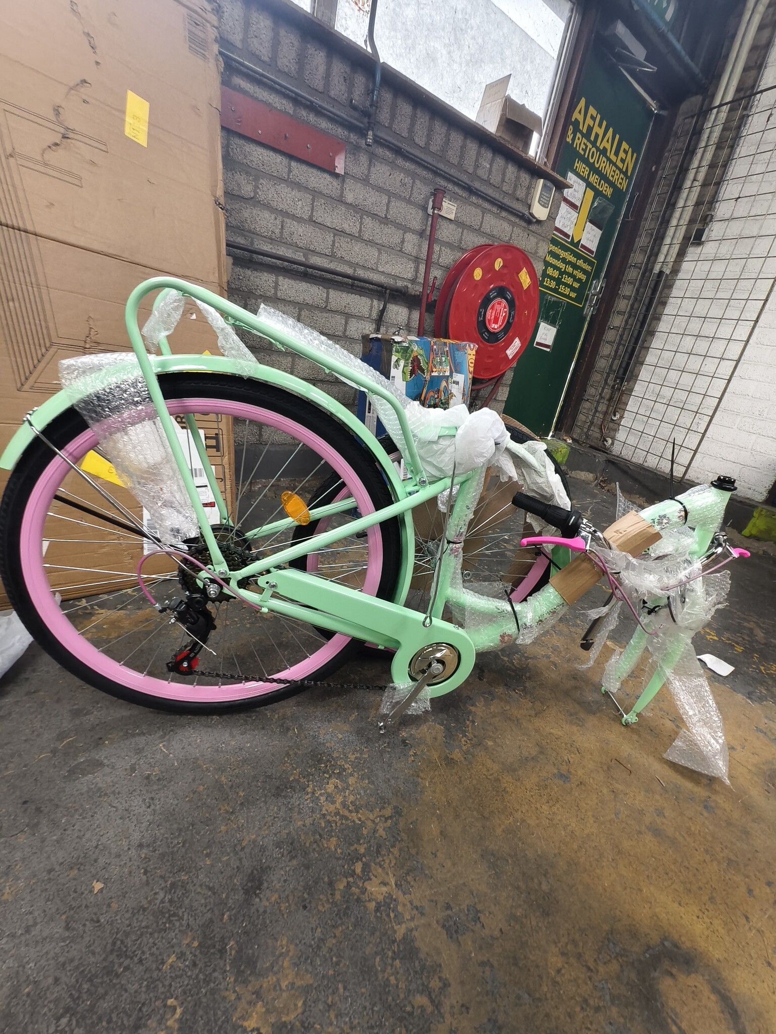 Meisjesfiets 26 inch - 7 versnellingen - mintgroen met roze