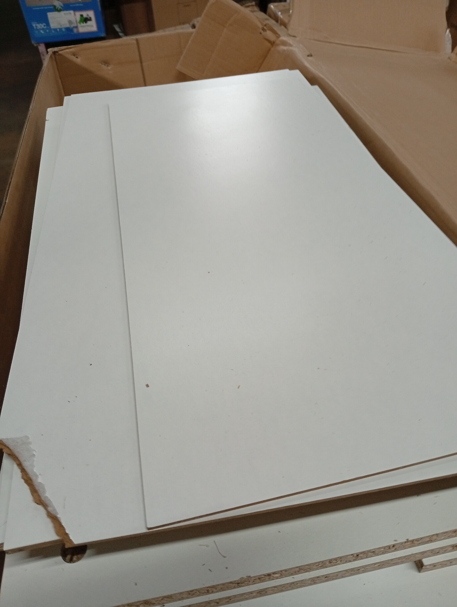 vidaXL Schoenenkast 60x35x105 cm bewerkt hout hoogglans wit