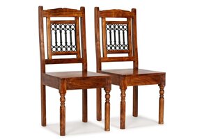 2 Klassieke Eetkamerstoelen van Hout - Honingafwerking - 35% Korting