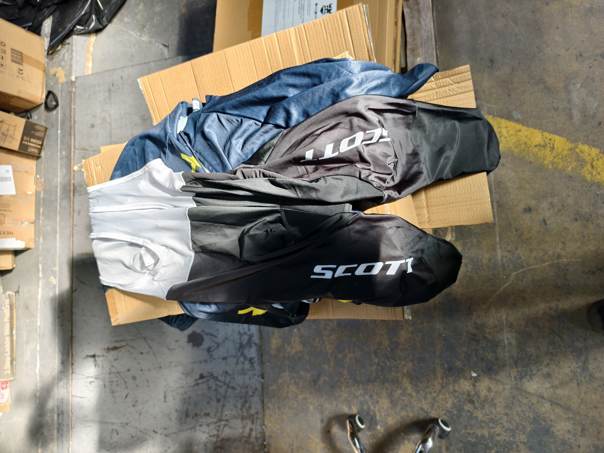 Moxilyn Heren wielersport herfst complet fietskleding set lange mouwen wielersport pak voor MTB fiets broek met 20D vulling ademend