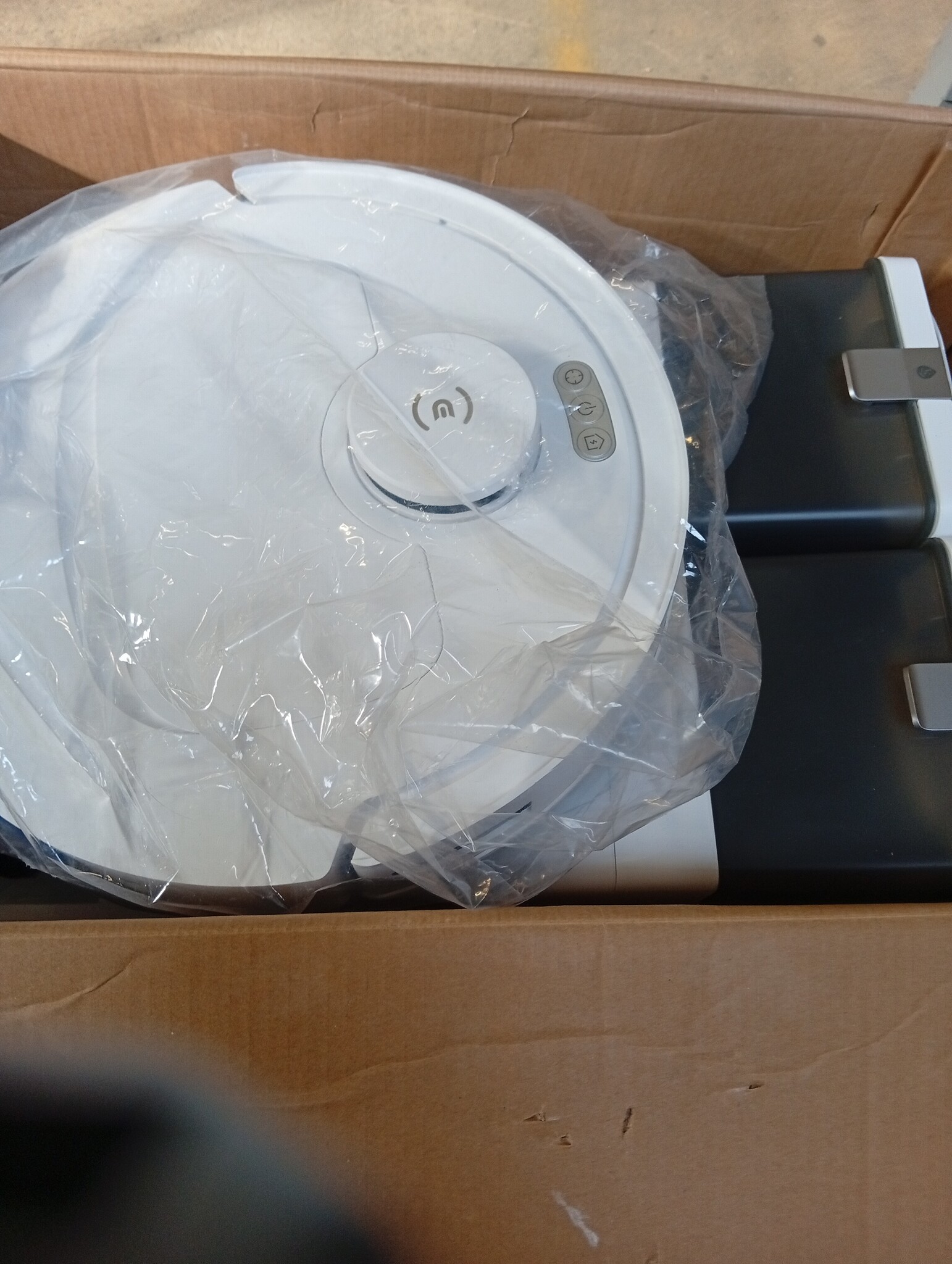 ECOVACS DEEBOT T30C OMNI Robotstofzuiger en Dweilrobot, 20.000 Pa, ZeroTangle 3.0, TruEdge 2.0, TrueMapping 2.0, Alles-in-één OMNI-station, Automatisch zelfreinigingssysteem, Wit