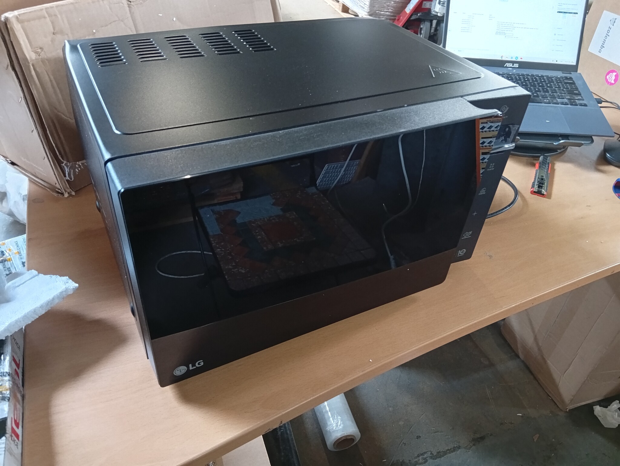 LG Grill-magnetron 25L 1000W Smart Inverter met 59% Korting