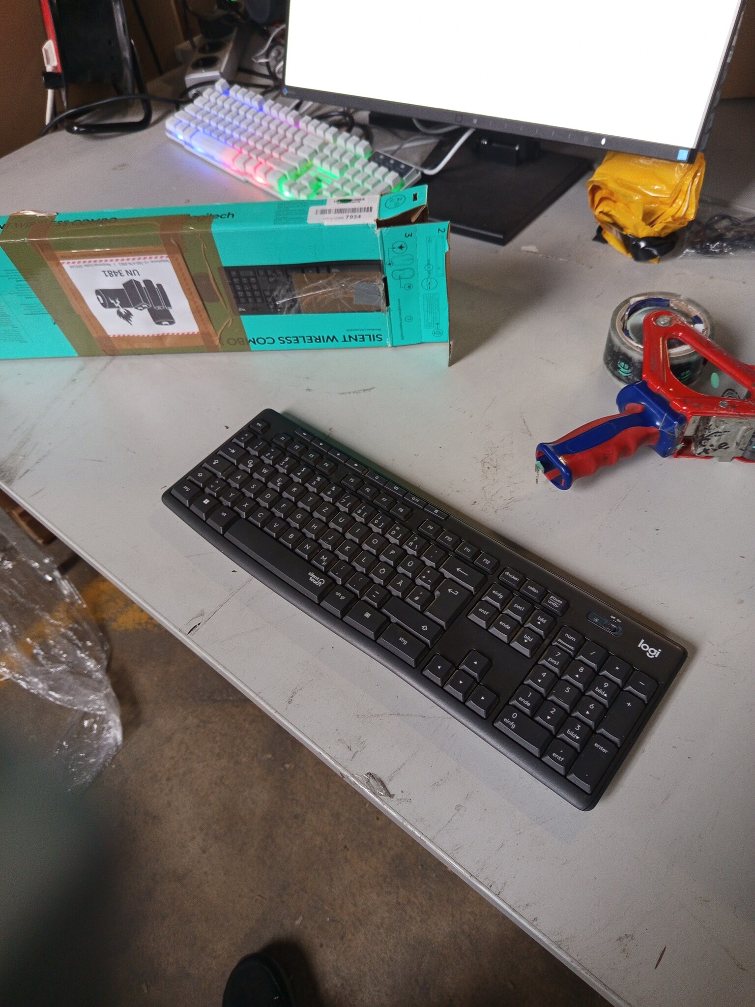 Logitech MK295 Siilencious draadloze combo, zwart (QWERTY Duitse versie)