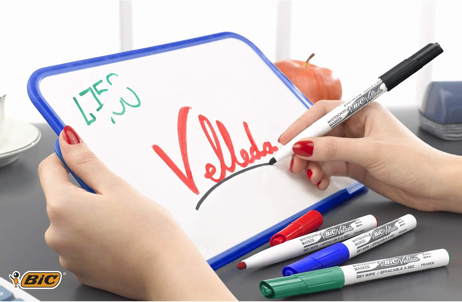 BIC Velleda droog afwasbaar whiteboard (dubbelzijdig, 44 x 55 cm) - Maat 44B x 55H cm