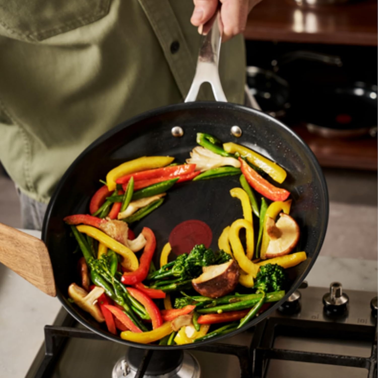 Jamie Oliver by Tefal Direct Cook 28 cm koekenpan, roestvrij staal, keramische antiaanbaklaag + panbeschermer, H8802S34 - Maat 28 cm Koekenpan