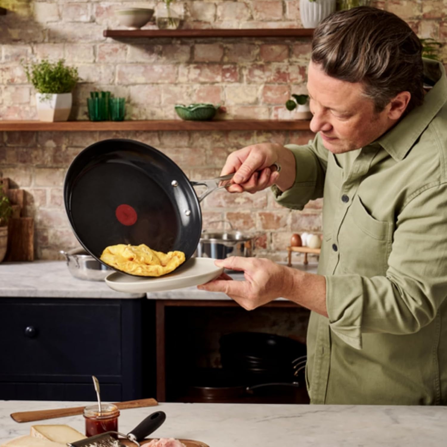 Jamie Oliver by Tefal Direct Cook 28 cm koekenpan, roestvrij staal, keramische antiaanbaklaag + panbeschermer, H8802S34 - Maat 28 cm Koekenpan