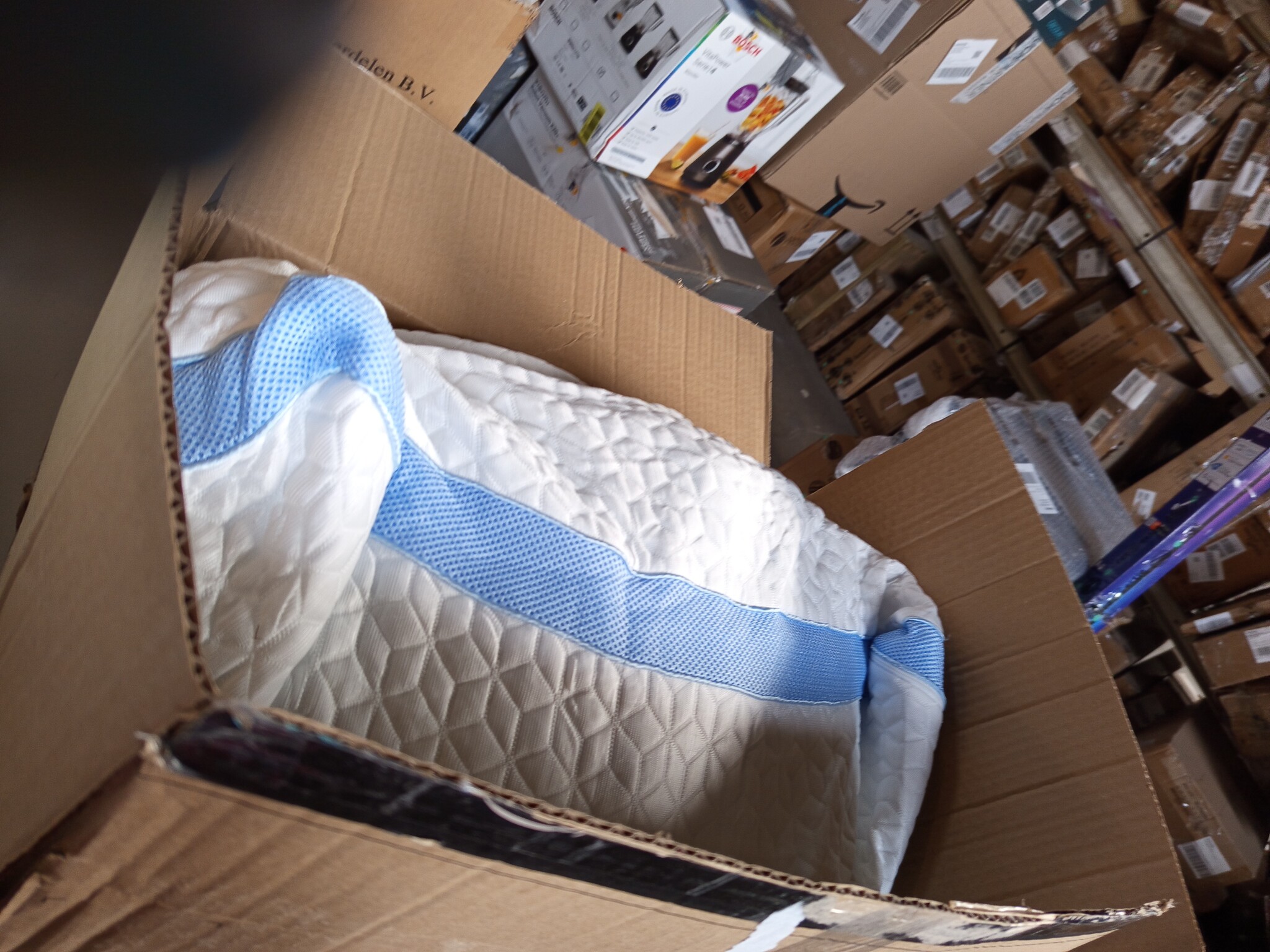 MKS Cloud Cushion Air Ergonomisch Memory Foam Kussen 80 x 80 cm - Wit