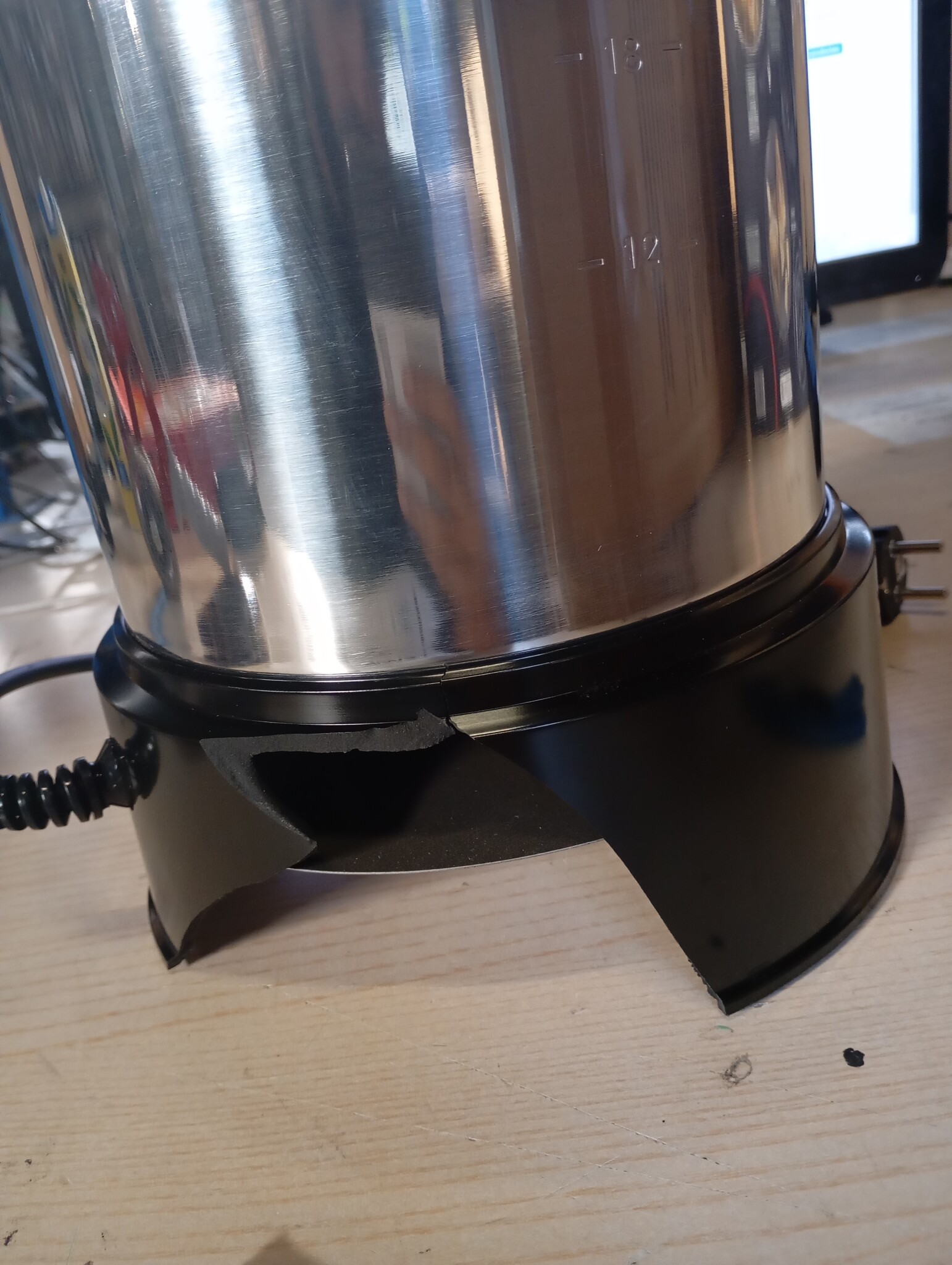VEVOR Commerciële warme drankendispenser voor koffie, 6,3 l, 42 kopjes, 1190 W, warmwaterdispenser met druppelvrije kraan, automatische temperatuurregeling, voor catering, feesten, kerken en - Maat 6.3 L