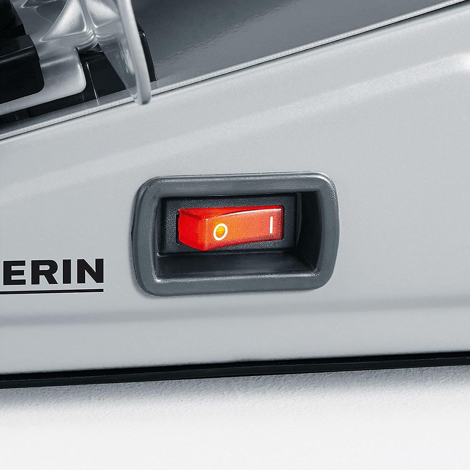 SEVERIN Allessnijder voor brood, vleeswaren of kaas, broodsnijmachine met traploos instelbare snijdikte, snijmachine met vingerbescherming, zilver, AS 3915
