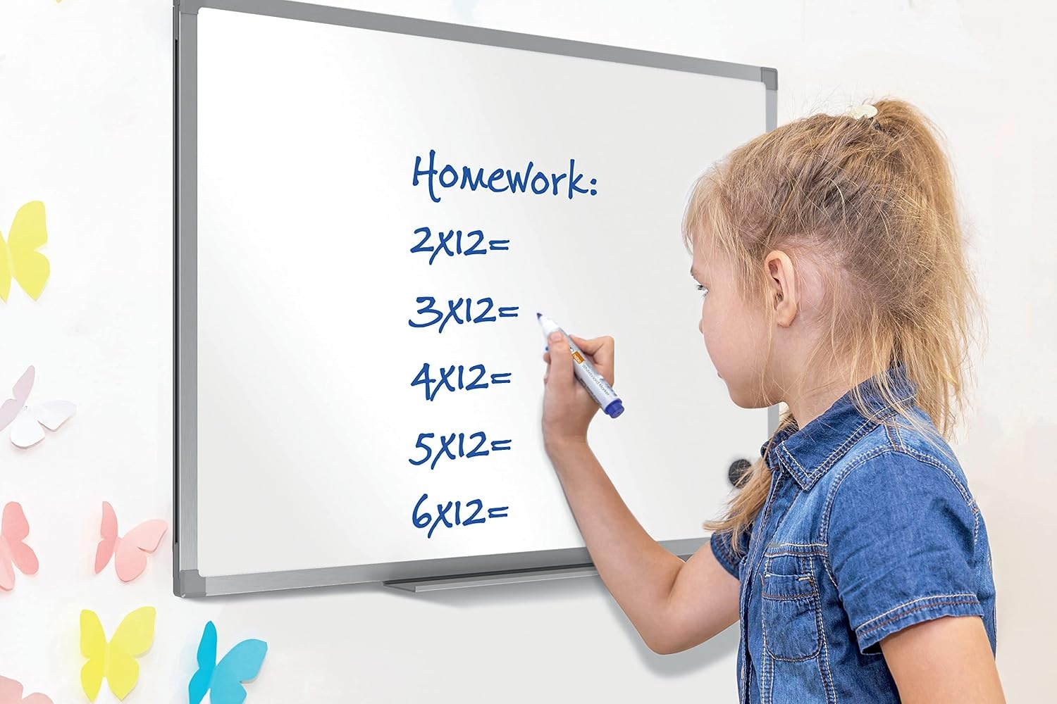 Nobo Basic whiteboard, magnetisch, droog afwasbaar, memobord en magnetische tekenborden, zilveren aluminium frame, 900 x 600 mm, exclusief Amazon - Maat 90B x 60H cm