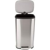 Amazon Basics Keukenvuilnisbak, vierkant, met stalen balk als voetpedaal, soft-close-mechanisme, voor thuis en op kantoor, 30 liter, satijnen nikkel afwerking - Maat ['30 Liter']