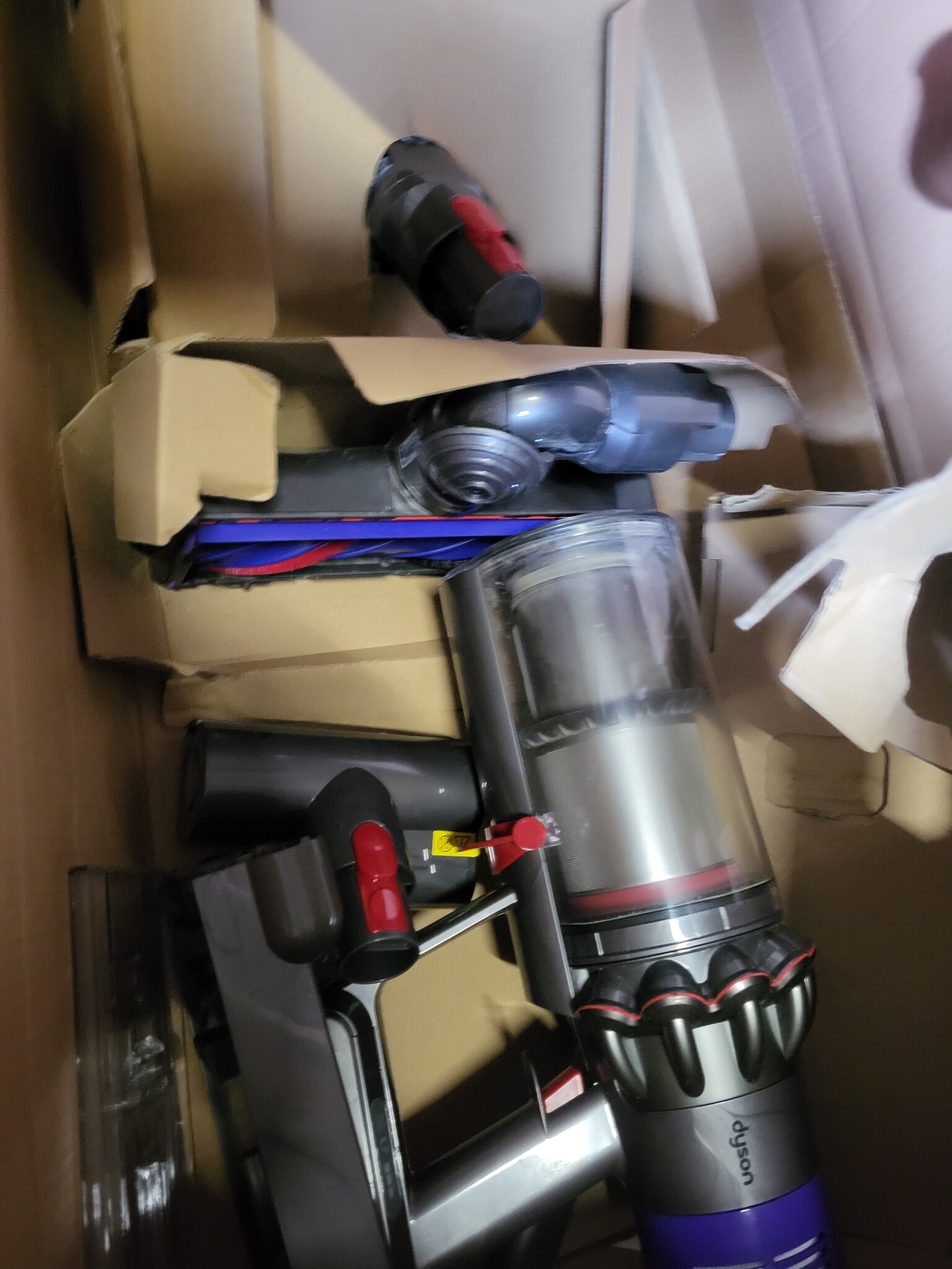Dyson Cyclone V10 Submarine Nat- en droogstofzuiger - Nickel/Copper
