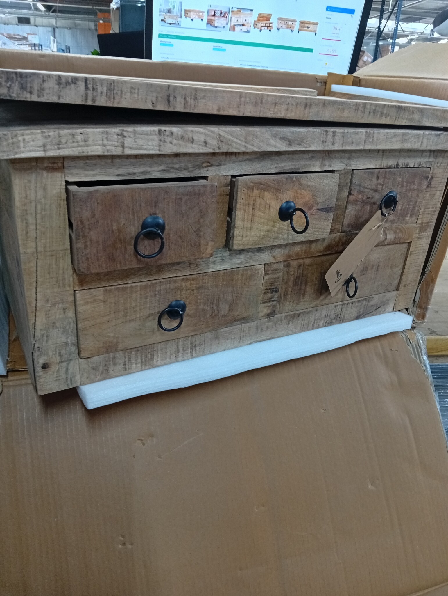 vidaXL Salontafel 70x70x40 cm ruw mangohout