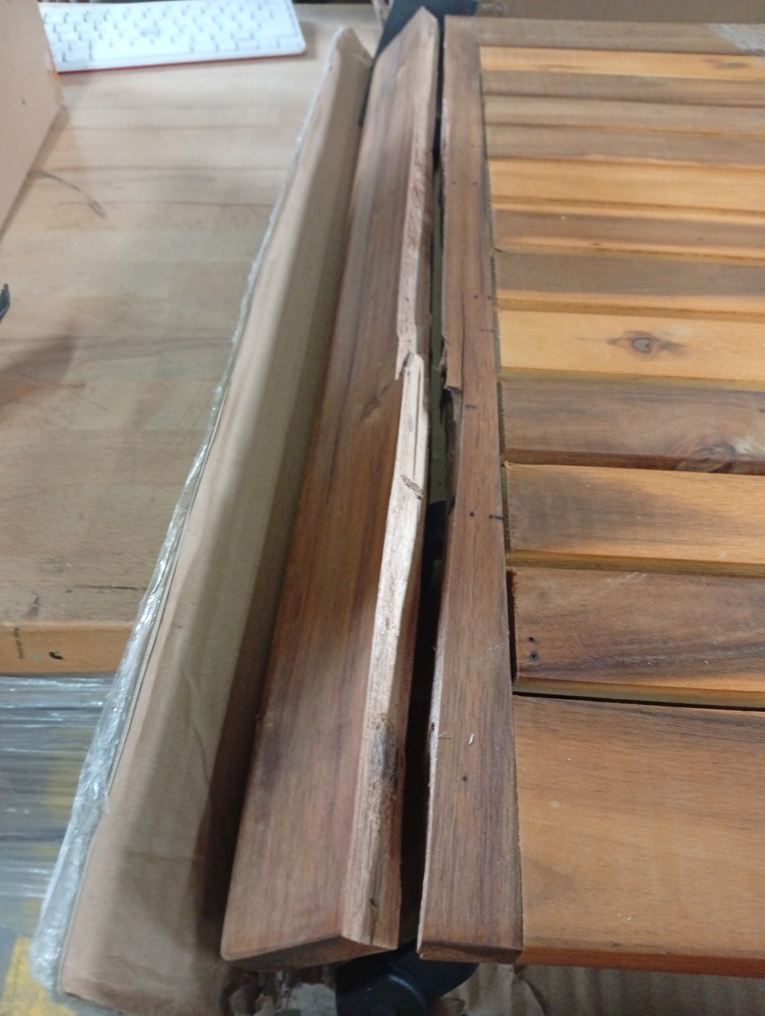 vidaXL Tuintafel inklapbaar 120x70x74 cm massief acaciahout
